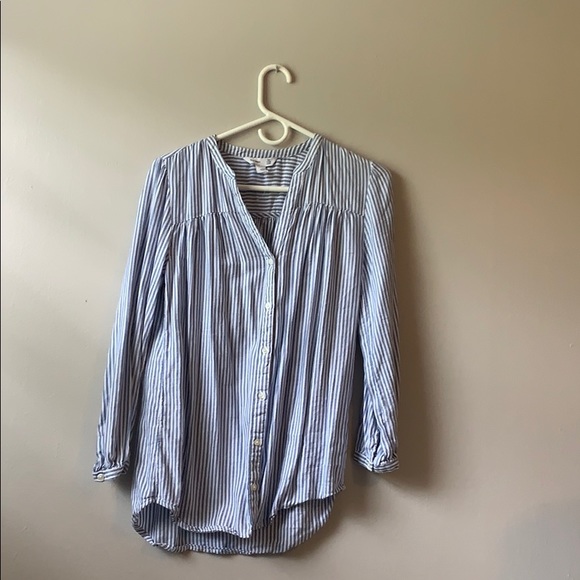 xs striped old navy button down - Picture 2 of 2